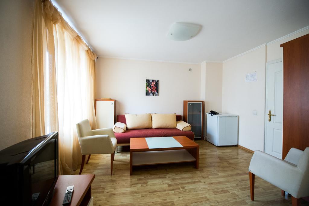 Predslava Hotel Kyiv Room photo